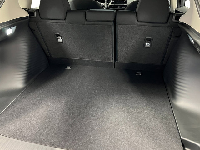 Vehicle image 27 of 31