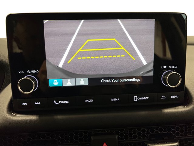 Vehicle image 25 of 31