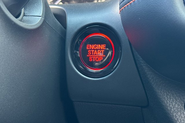 Vehicle image 24 of 33