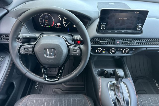 Vehicle image 15 of 33