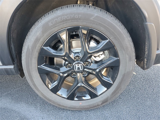 Vehicle image 11 of 35