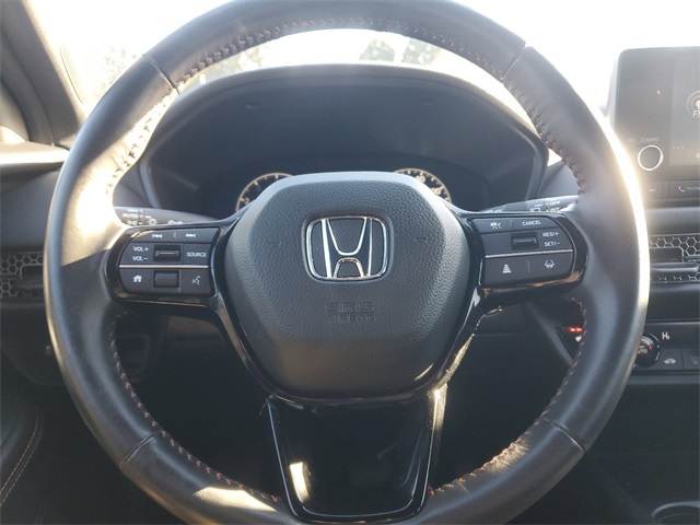 Vehicle image 24 of 35