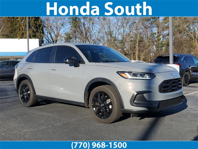 Vehicle image 3 of 35