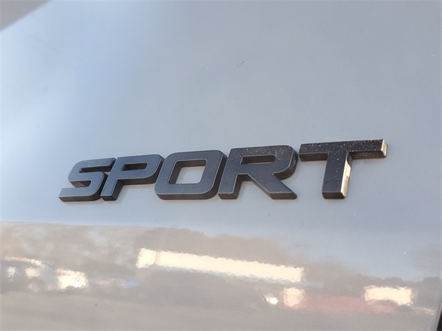 Vehicle image 7 of 35