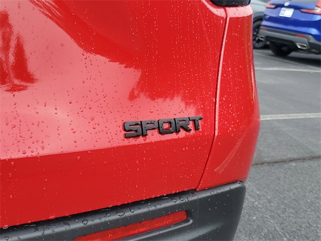 Vehicle image 8 of 39