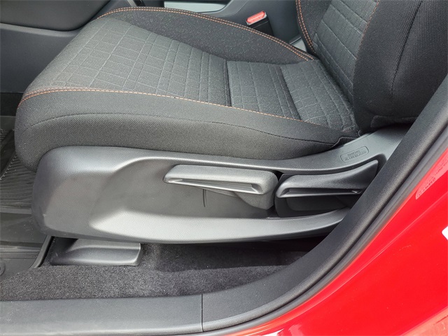 Vehicle image 15 of 39