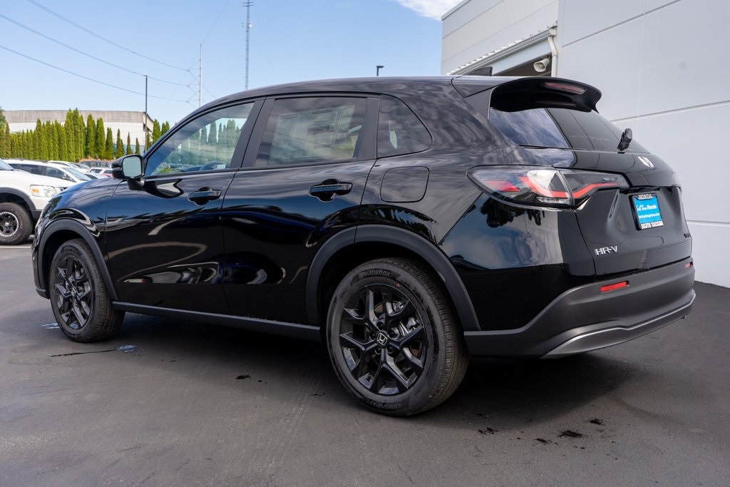 Vehicle image 6 of 28