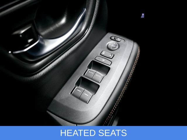 Vehicle image 13 of 39