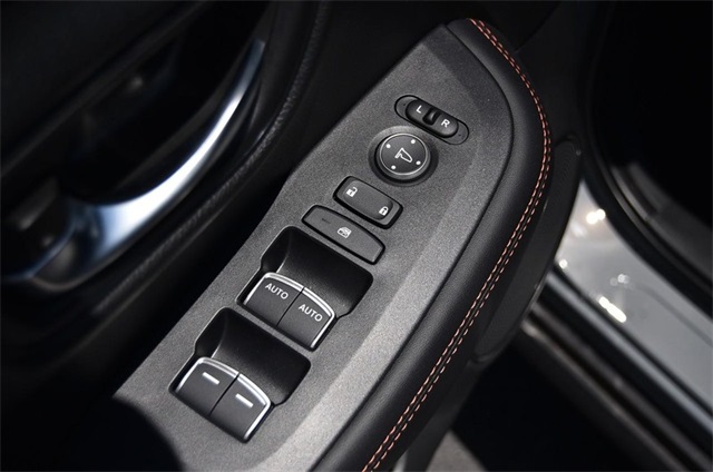 Vehicle image 23 of 23