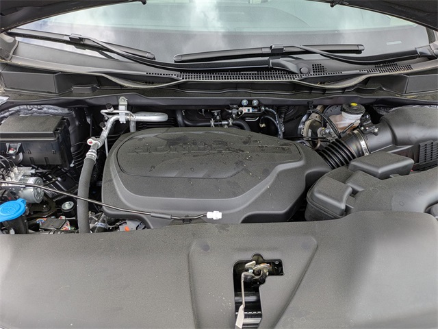 Vehicle image 35 of 36