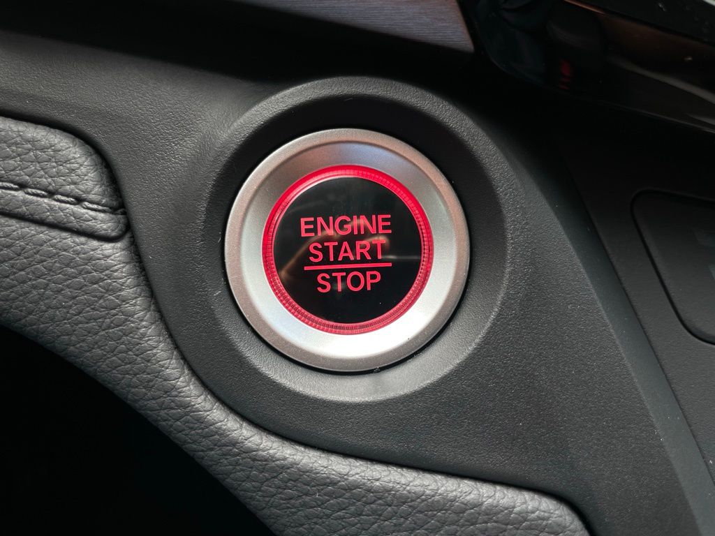 Vehicle image 26 of 47