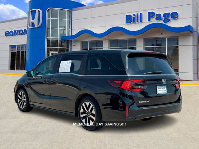 2025 Honda Odyssey EX-L Image 3 of 34