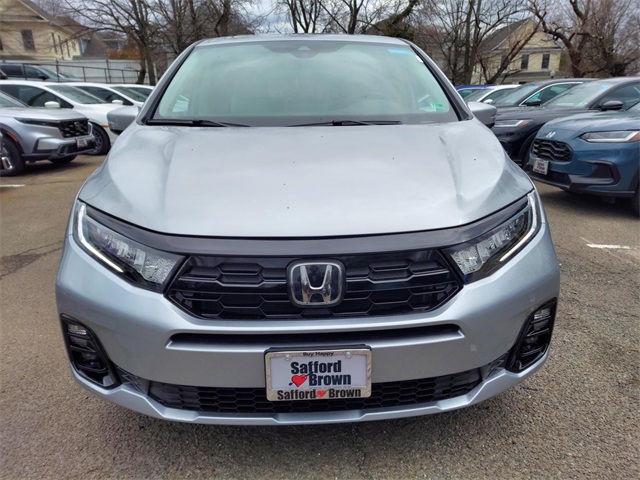 Vehicle image 3 of 22