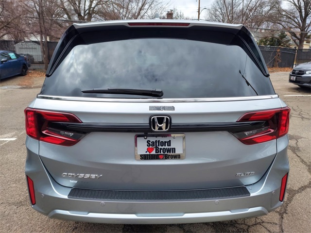 Vehicle image 6 of 22