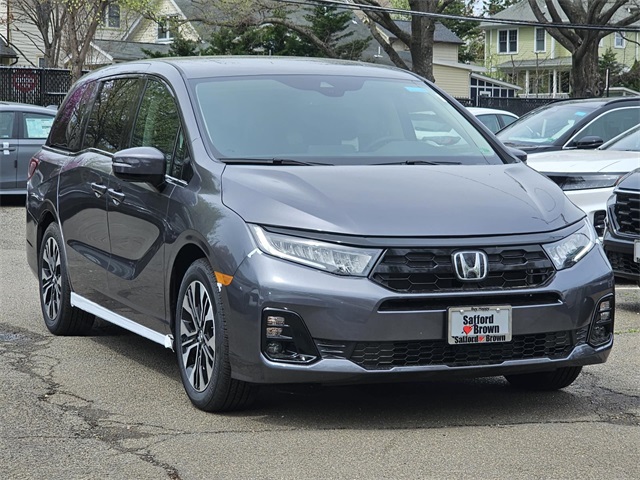 Vehicle image 5 of 24