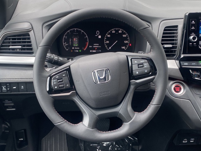 Vehicle image 23 of 37