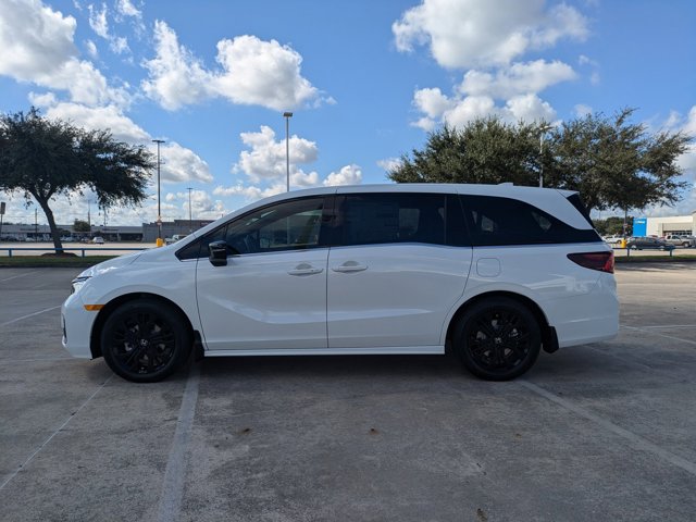 Vehicle image 7 of 22