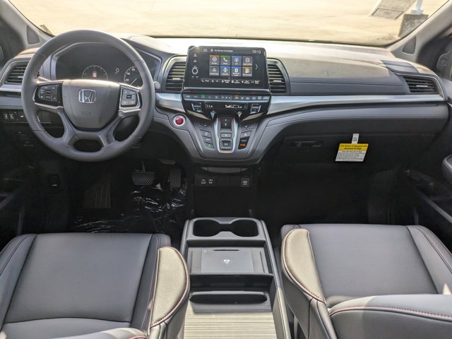 Vehicle image 14 of 22