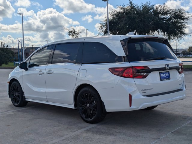 Vehicle image 6 of 22