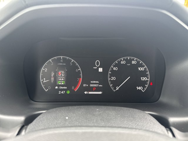 Vehicle image 28 of 32