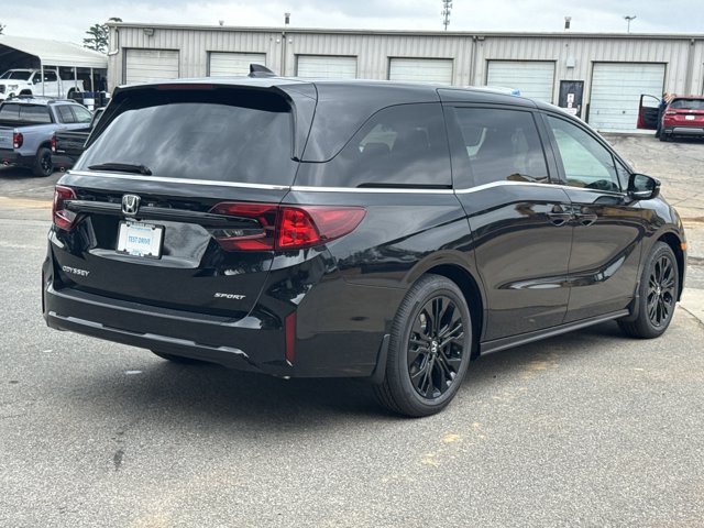Vehicle image 6 of 32