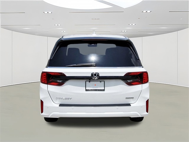 Vehicle image 5 of 26