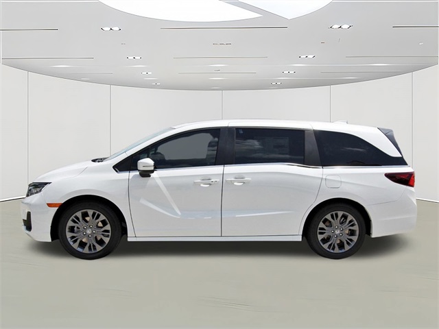 Vehicle image 7 of 26