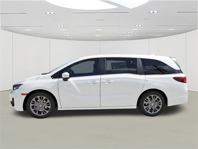 Vehicle image 6 of 26