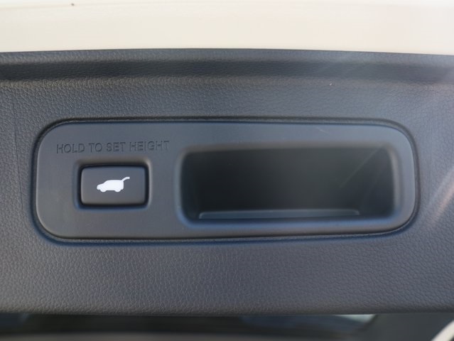 2025 Honda Pilot Touring+ Image 32 of 35