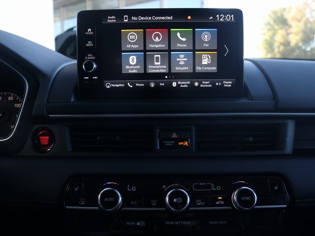 2025 Honda Pilot Touring+ Image 19 of 35