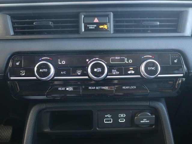 2025 Honda Pilot Touring+ Image 20 of 35