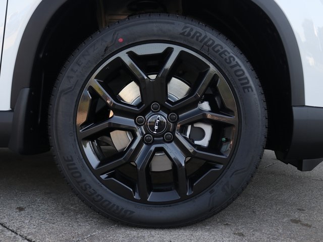 2025 Honda Pilot Touring+ Image 7 of 35