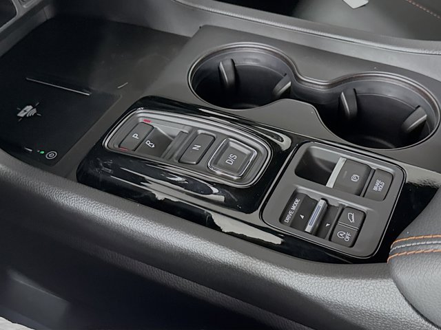 Vehicle image 19 of 45