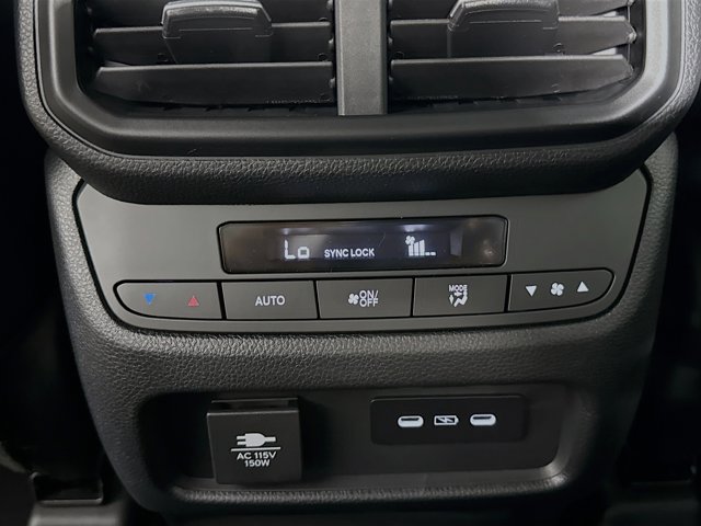 Vehicle image 30 of 45