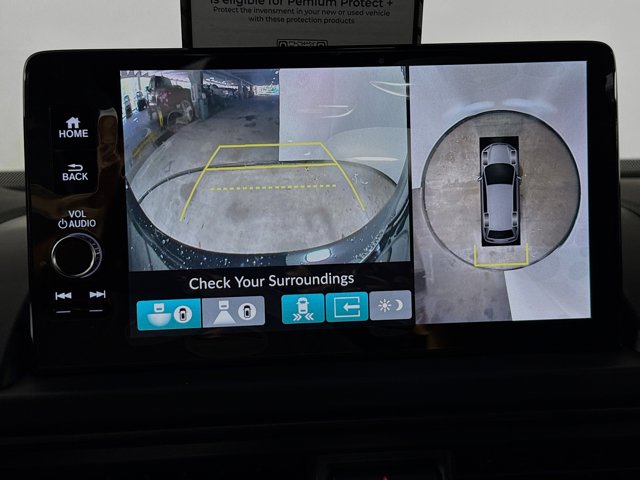 Vehicle image 15 of 45