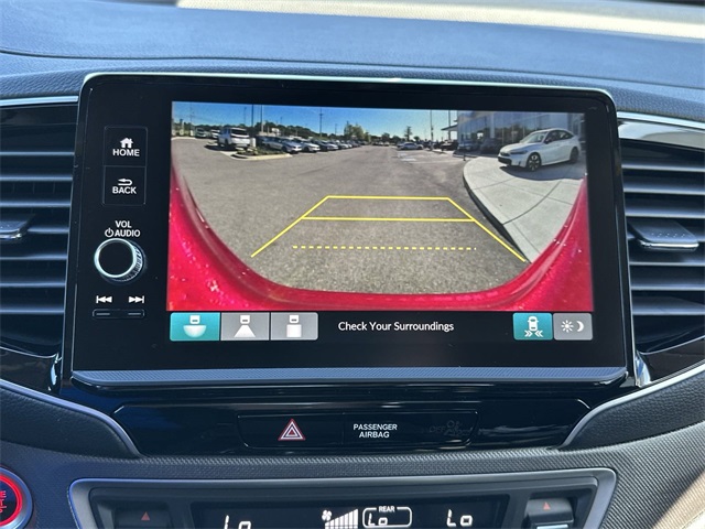 Vehicle image 12 of 12