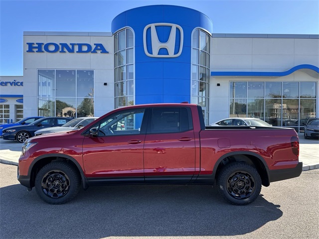 Vehicle image 3 of 12