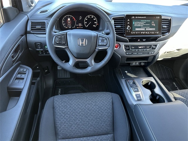 Vehicle image 7 of 12