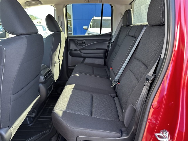 Vehicle image 6 of 12