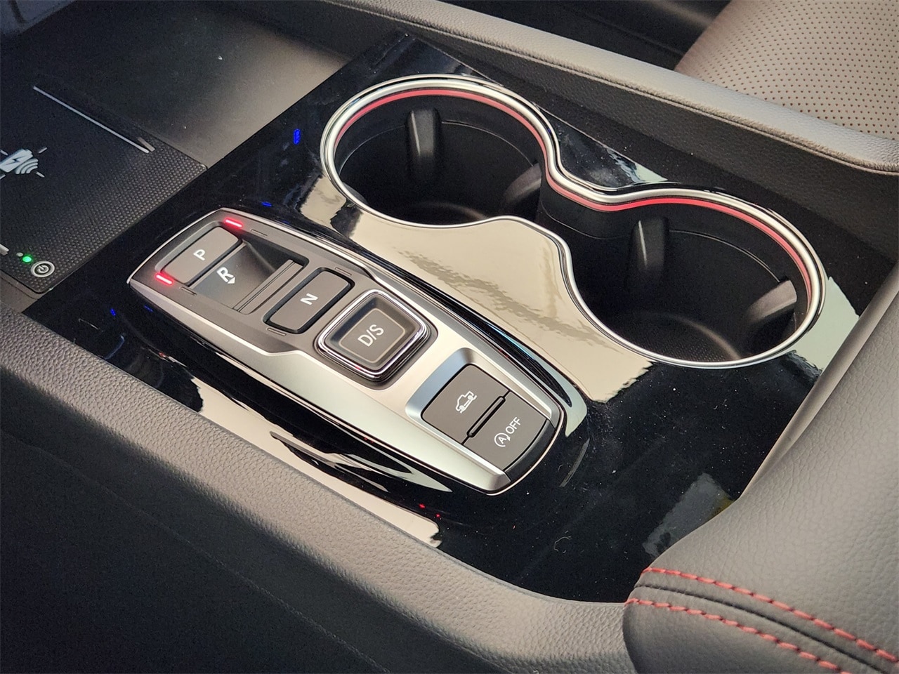 Vehicle image 17 of 21