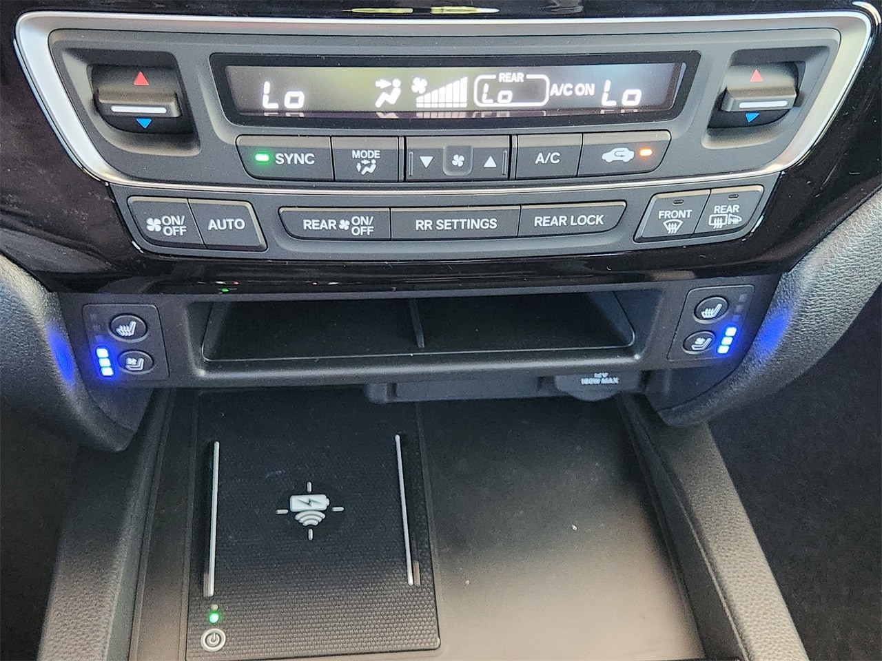 Vehicle image 20 of 21