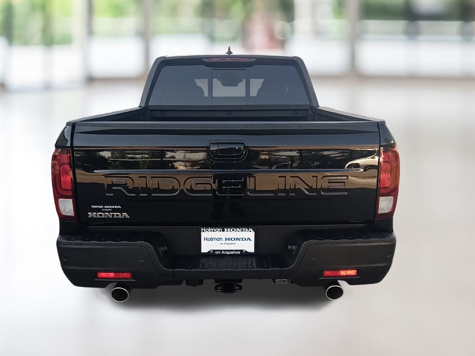 Vehicle image 5 of 32