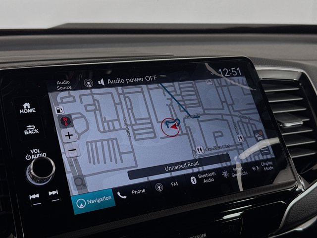 Vehicle image 21 of 37