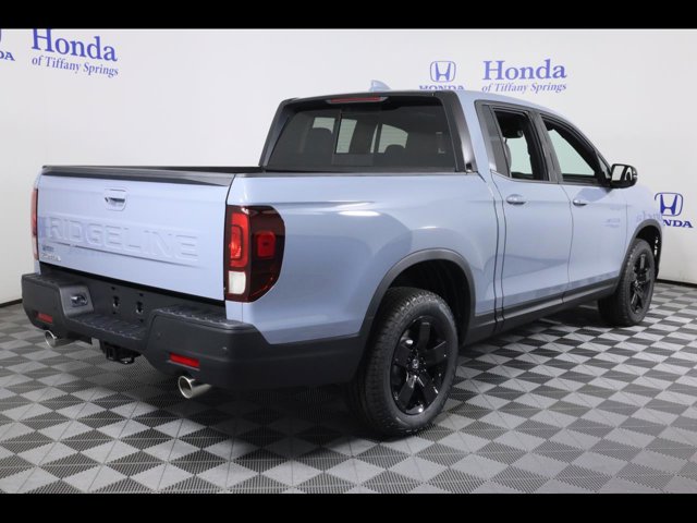 Vehicle image 5 of 26