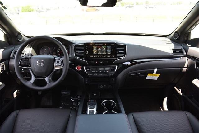Vehicle image 7 of 29