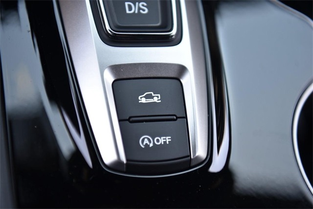Vehicle image 20 of 29