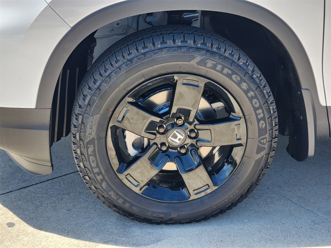 Vehicle image 6 of 21
