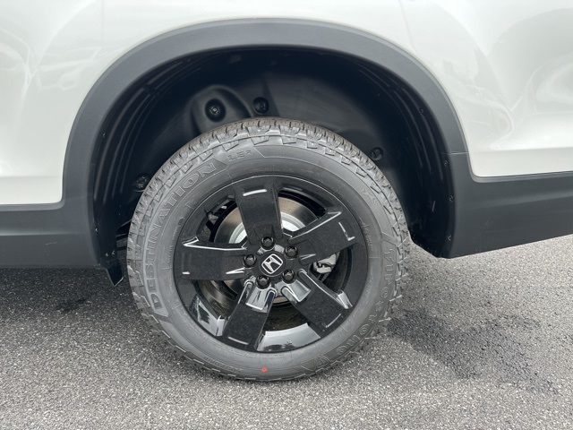 Vehicle image 9 of 37