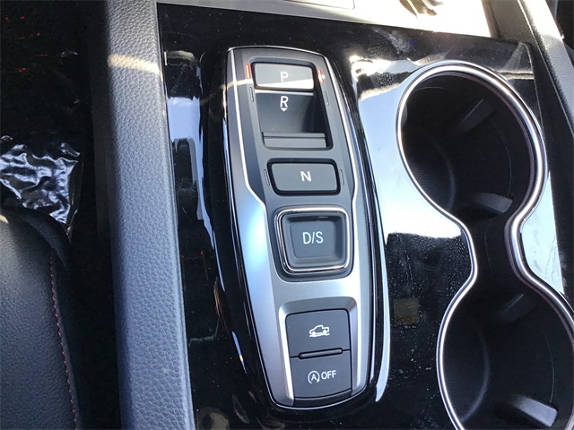 Vehicle image 32 of 37