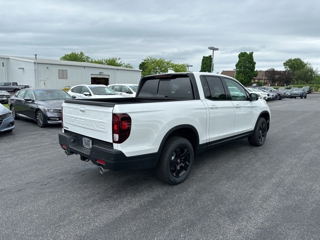 Vehicle image 5 of 37